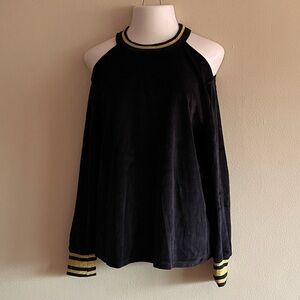 Cold Shoulder Velour Star Elbow Sweatshirt‎